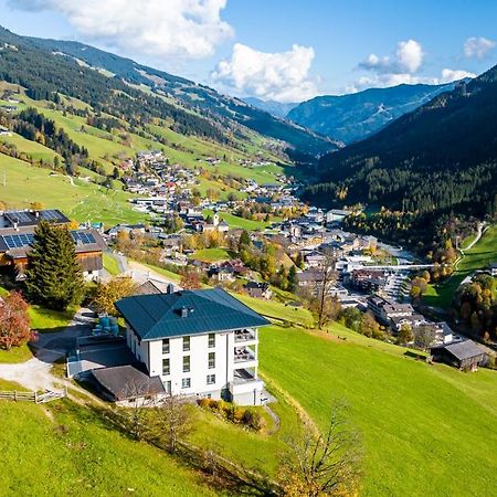 Eberharthof Apartamento Saalbach-Hinterglemm Exterior foto