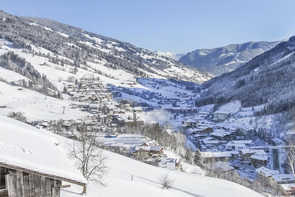 Eberharthof Apartamento Saalbach-Hinterglemm Exterior foto