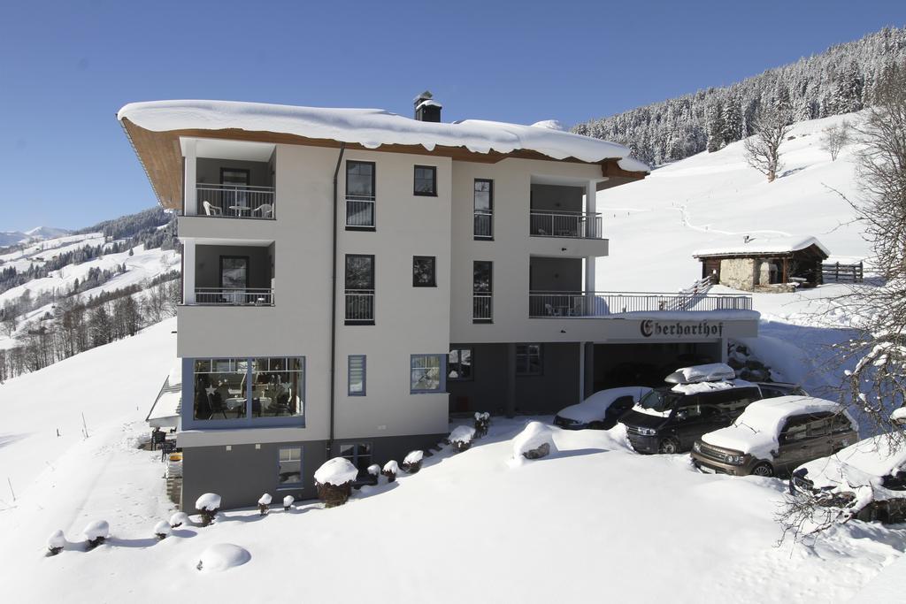 Eberharthof Apartamento Saalbach-Hinterglemm Exterior foto