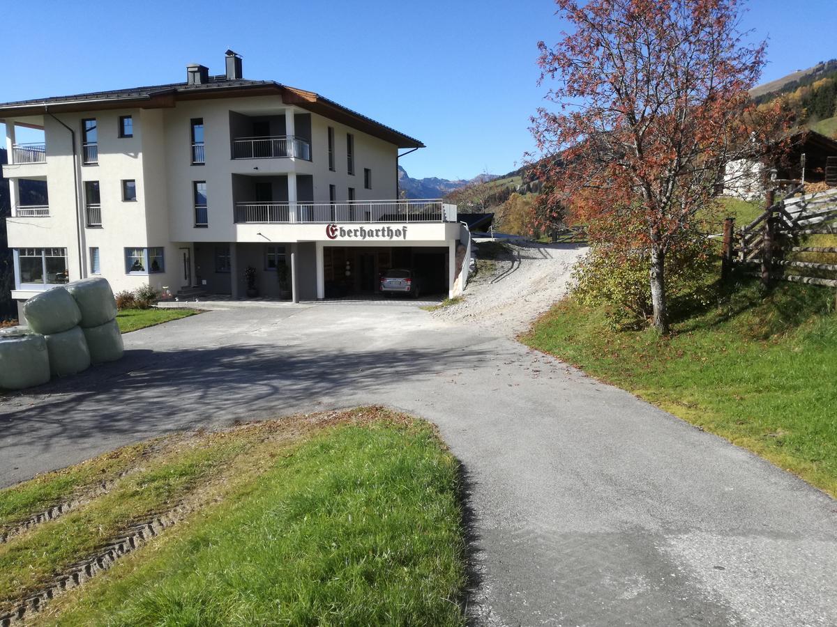 Eberharthof Apartamento Saalbach-Hinterglemm Exterior foto